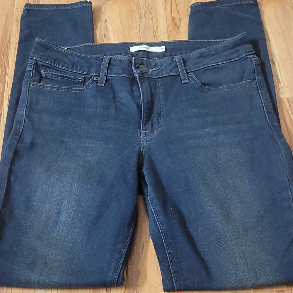 Levi's Strauss Skinny Black Jean Size 29